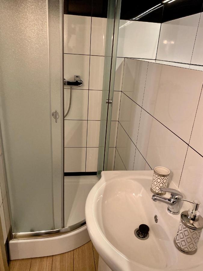 Pokoje Goscinne Gniezno Bagian luar foto